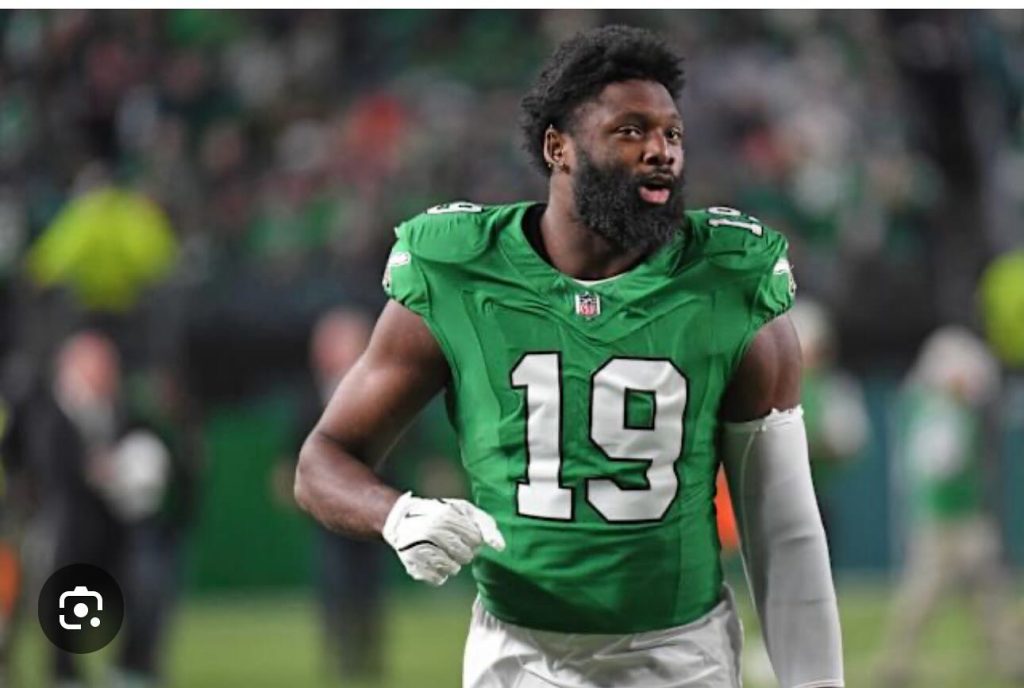 Howard Eskin Net Worth: A Legendary Sports Media Icon’s Wealth & Success