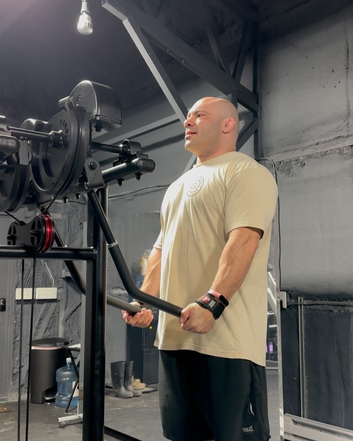 Dr Mike Israetel Net Worth| Fitness Mogul Wealth & Success Revealed