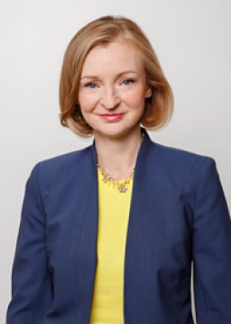 Is Dr Rebecca Grant Married? Everything We Know