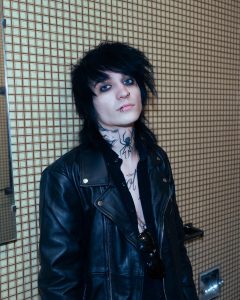 Johnnie Guilbert Height in 2025: Accurate Measurements