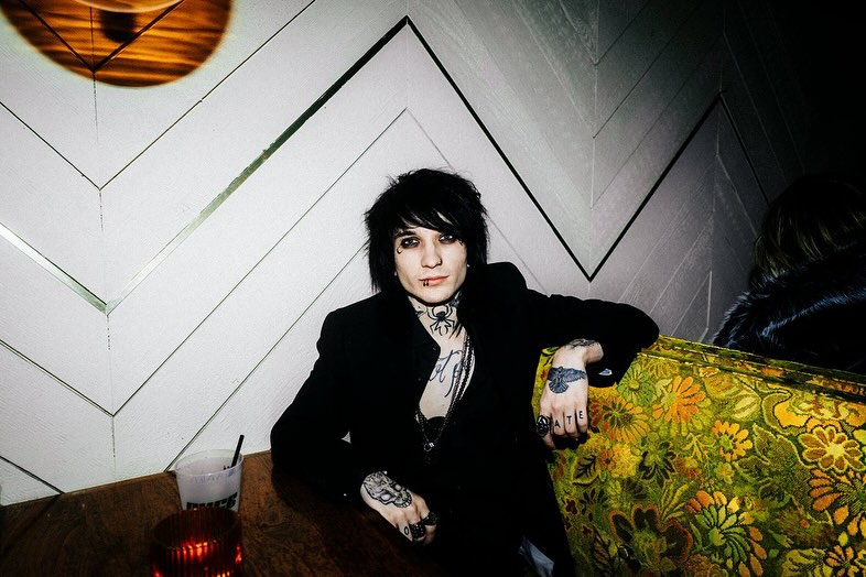 Johnnie Guilbert Net Worth