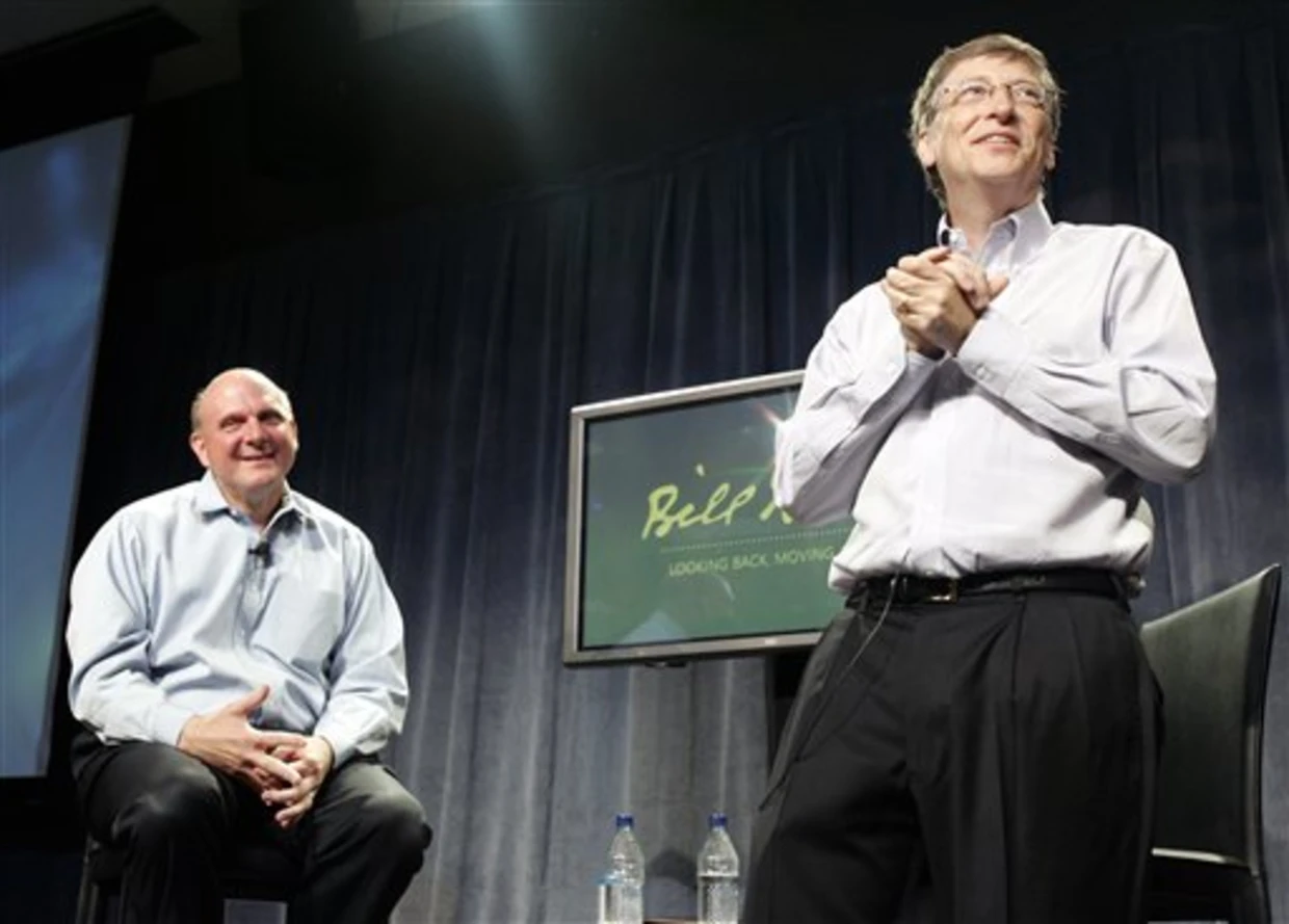 Bill Gates Dancing Video Goes Viral – You Have to See This