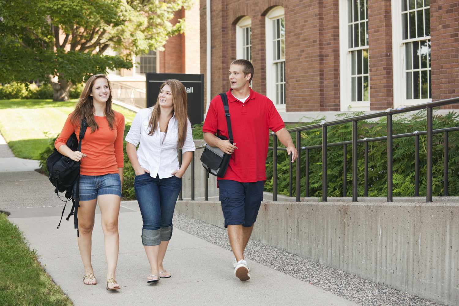 What Does RA Stand For in College? Duties, Role & Benefits