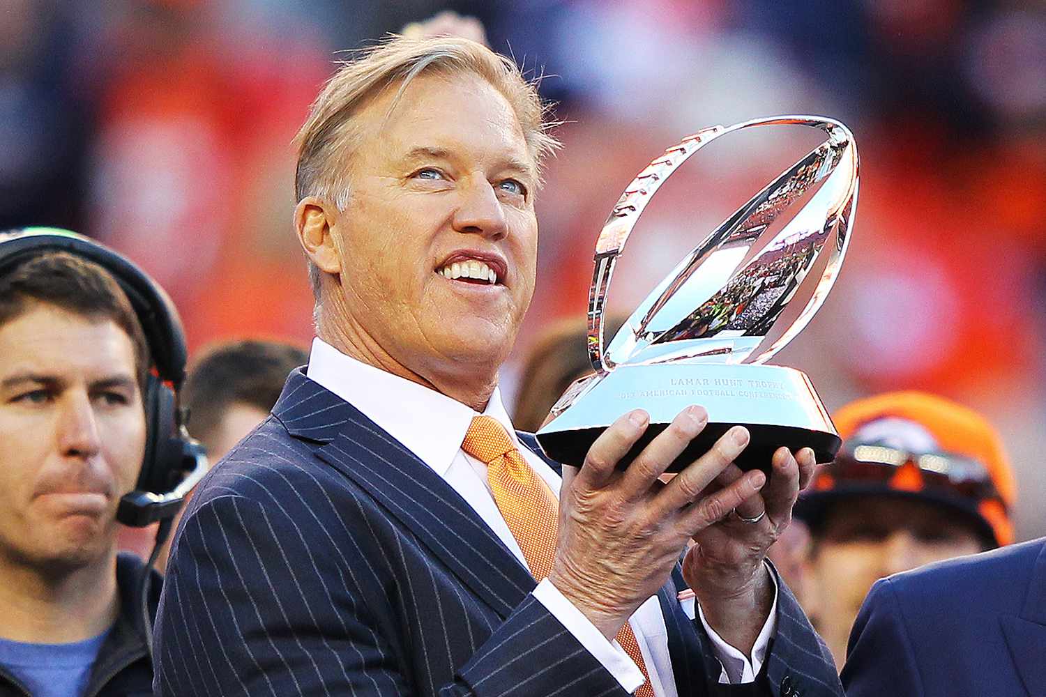 What Disease Does John Elway Have? Dealing with Contracture
