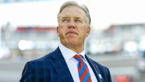 What Disease Does John Elway Have? Dealing with Contracture