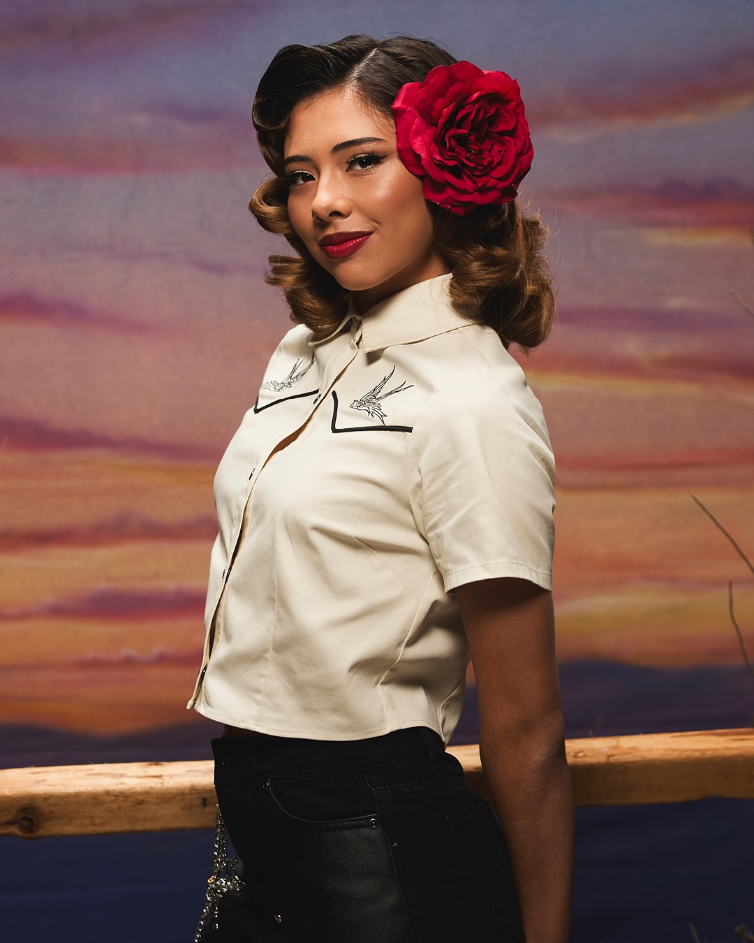 Xochitl Gomez Biography