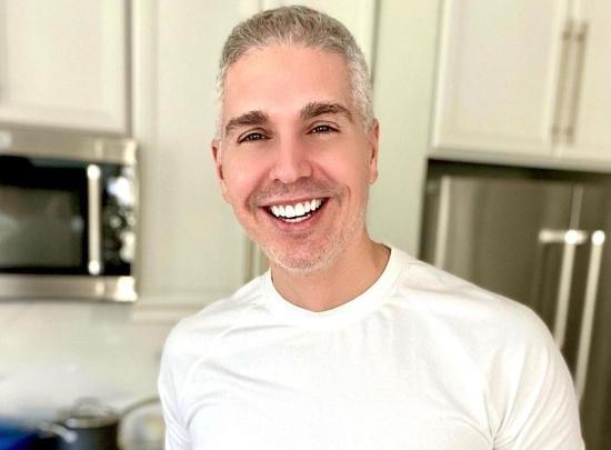 Is Alberti On QVC Married