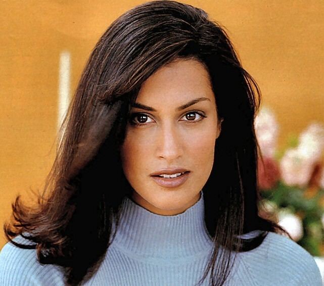 Yasmeen Ghauri Family