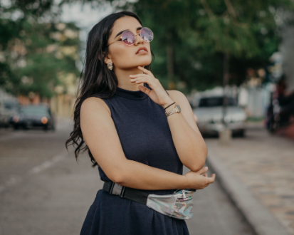 How to Design a Custom Fanny Pack That Matches Your Style