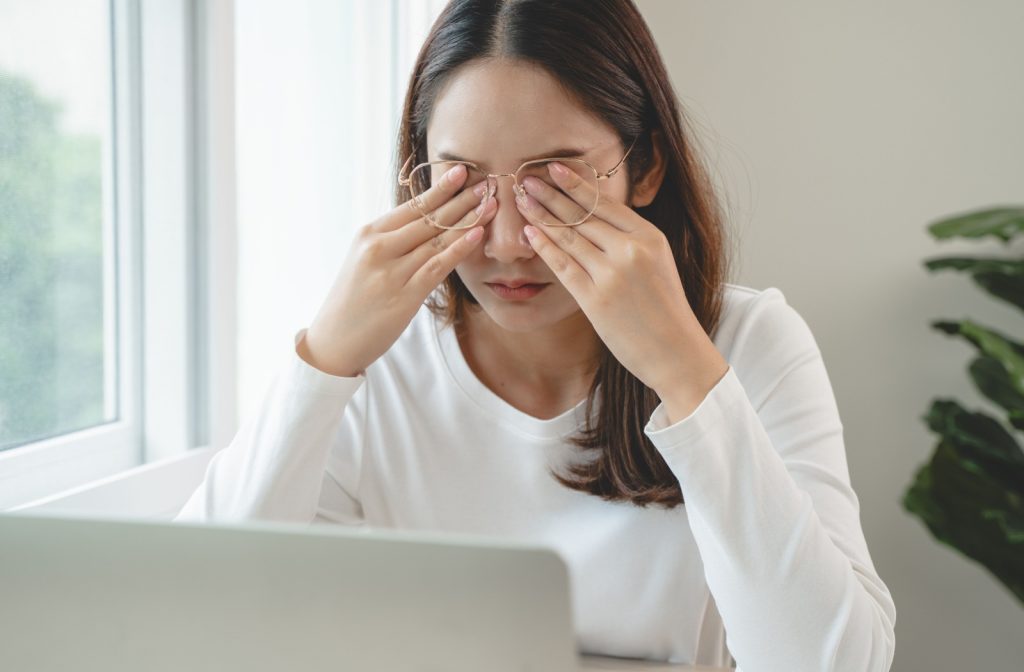 Why Does My Eyes Hurt? Symptoms and Solutions 2026
