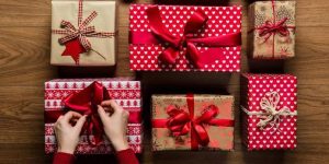 Why Are Gifts Important in a Relationship? The Psychology & Science 2026
