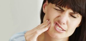 Why Do My Bottom Teeth Hurt? Causes & Relief 2026